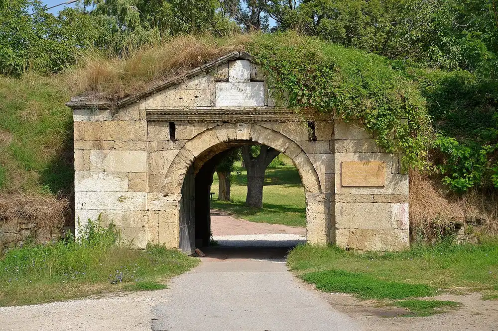 The grassed-over stone gate of the Ottoman Fetislam fortress at Kladovo