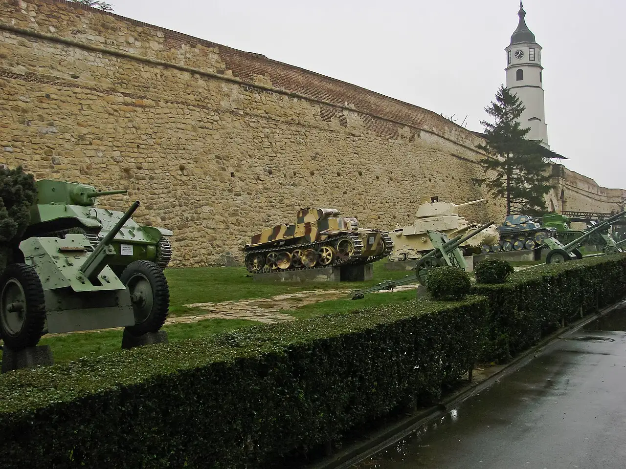 Rows of tanks and field guns of the open-air Military Museum collection along the Kalemegdan ramparts